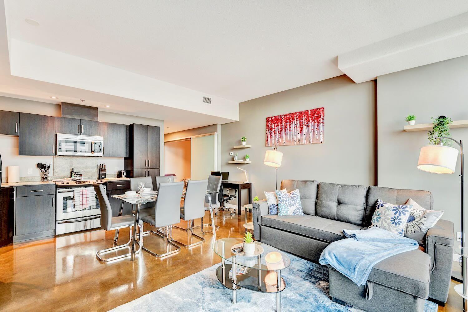 Modern 2Br Condo - King Bed - Downtown City Views Calgary Zewnętrze zdjęcie