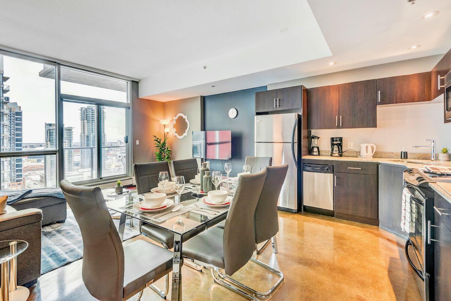 Modern 2Br Condo - King Bed - Downtown City Views Calgary Zewnętrze zdjęcie