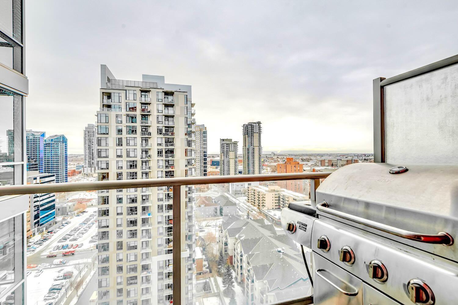 Modern 2Br Condo - King Bed - Downtown City Views Calgary Zewnętrze zdjęcie
