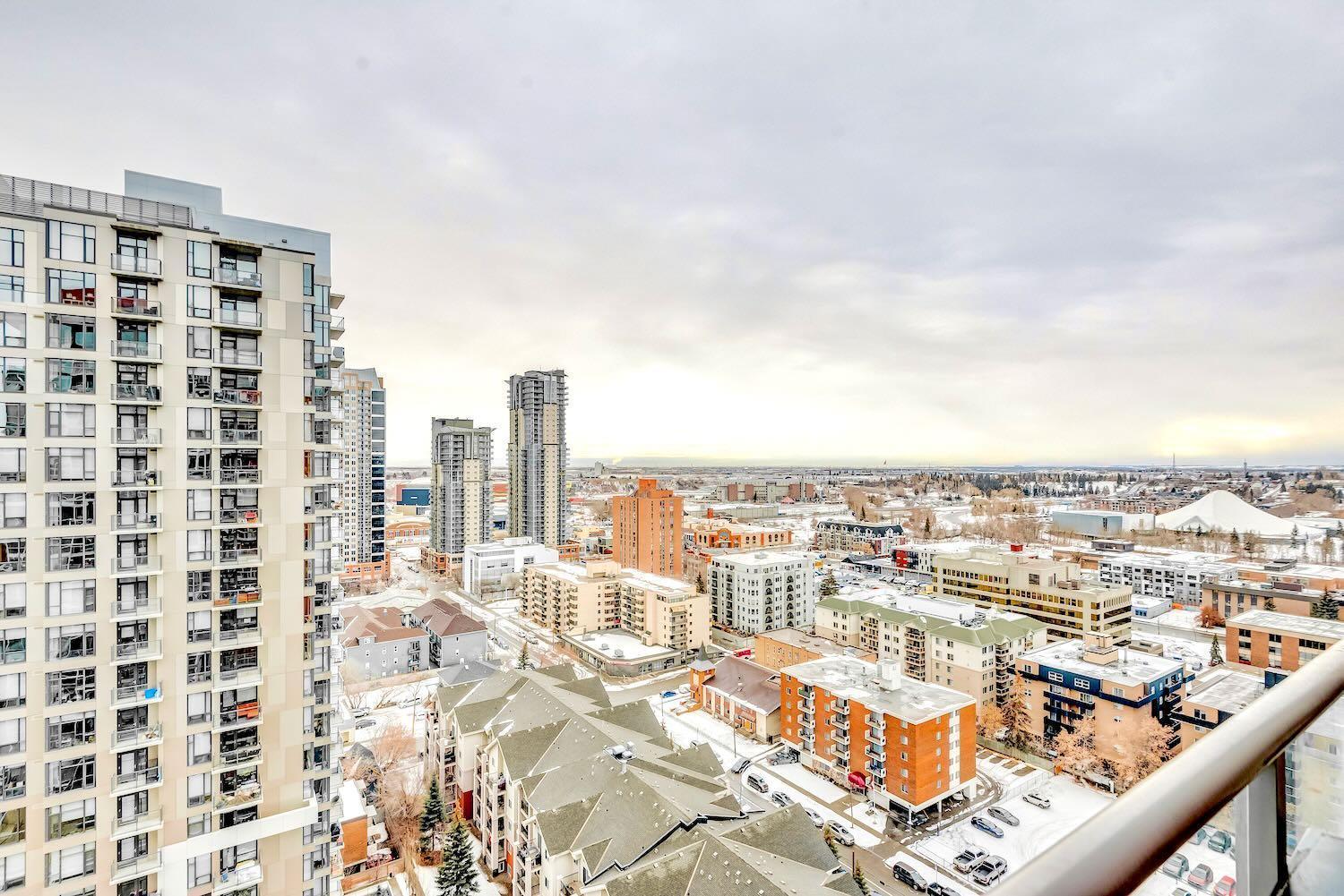 Modern 2Br Condo - King Bed - Downtown City Views Calgary Zewnętrze zdjęcie