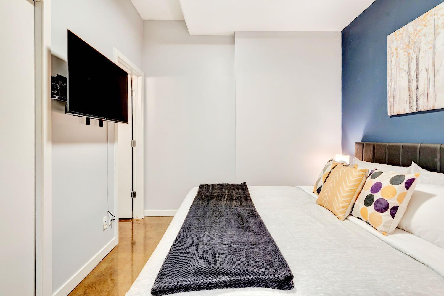 Modern 2Br Condo - King Bed - Downtown City Views Calgary Zewnętrze zdjęcie